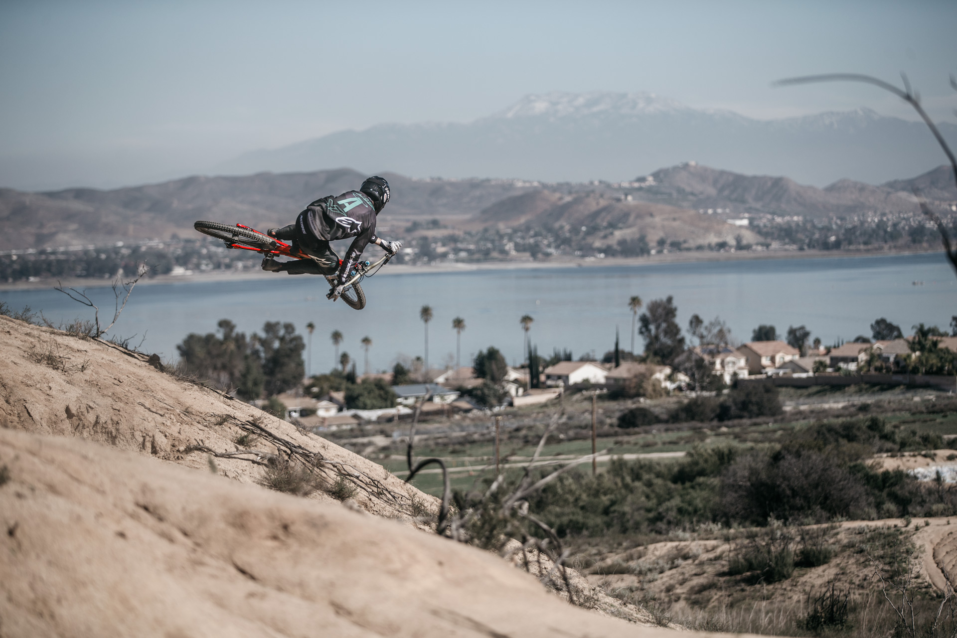 YT-SOCAL-2016_By-ADL-140-1_web