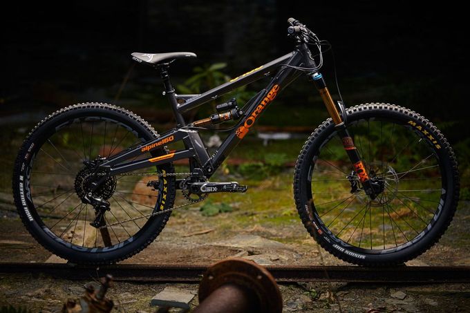 Orange Alpine 160 Factory