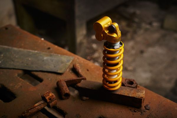 http---coresites-cdn.factorymedia.com-dirt_new-wp-content-uploads-2016-01-MG_3219-Ohlins-TTX