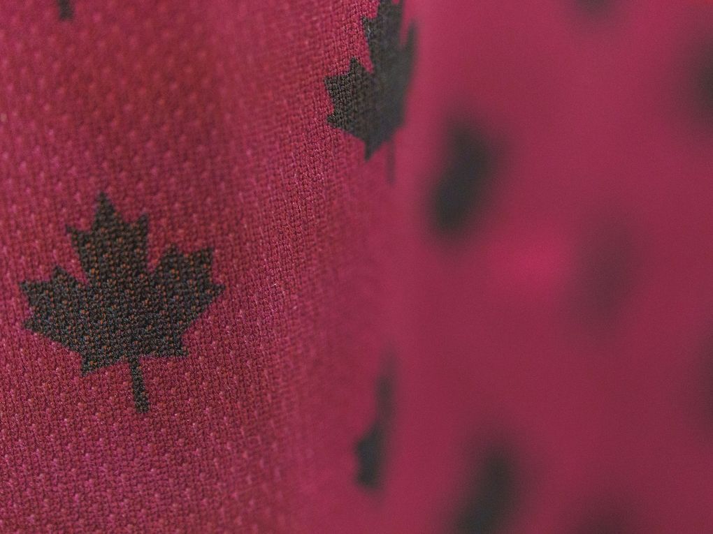 jersey-maple-leaf