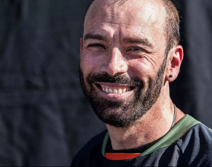 Rob Warner Downhill Mountainbike