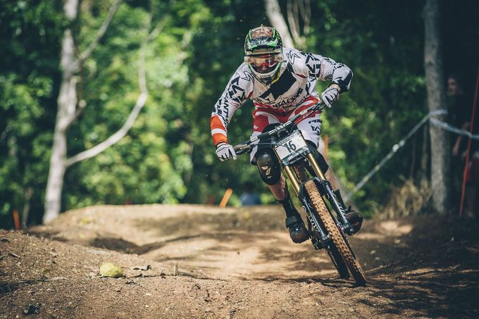 Steve Peat Downhill Mountainbike Racer