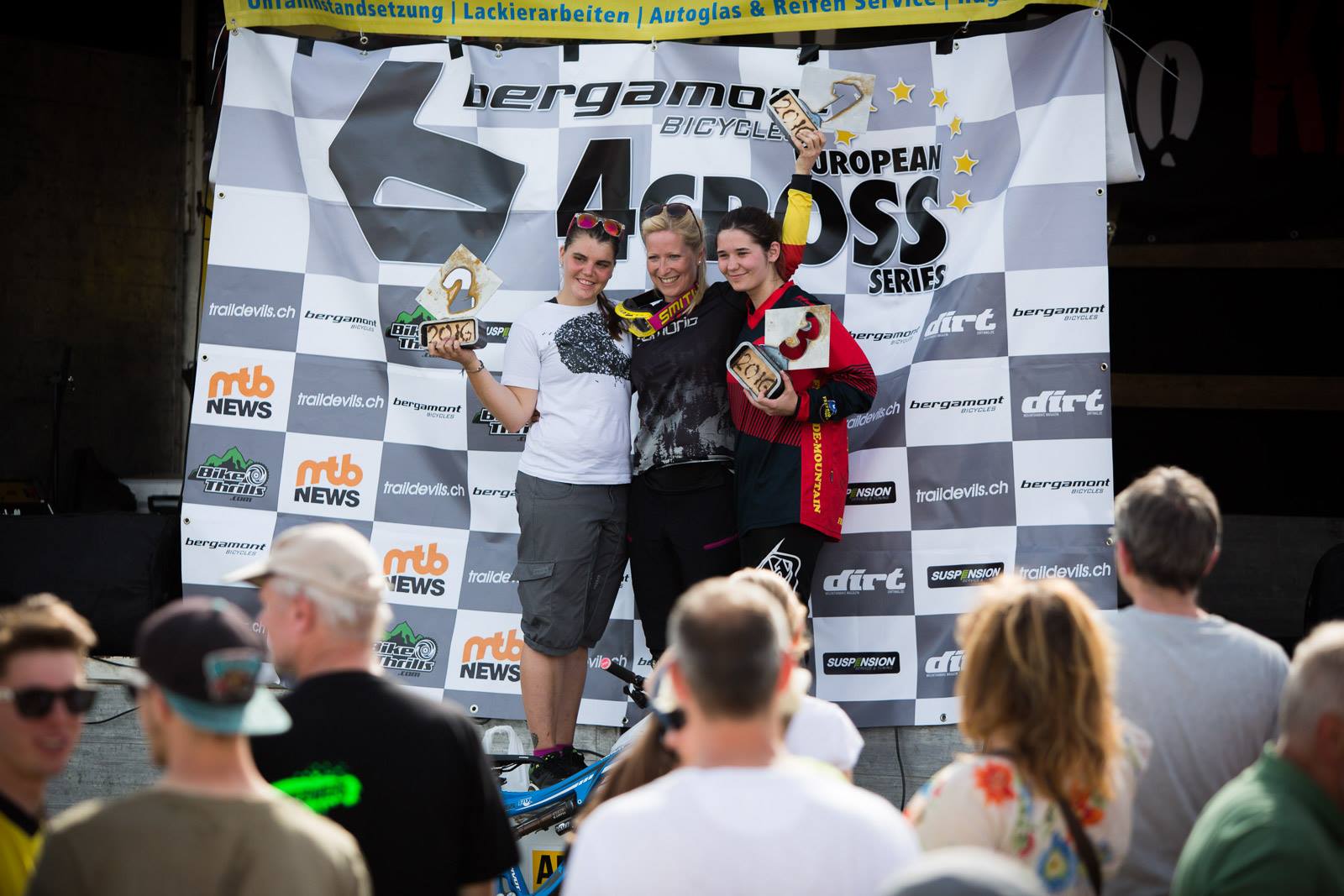 Podium Elite Damen v.l.n.r: Jessica Schmulbach, Katrin Karkhof, Marisa Roth Photocredit: Rick Schubert 