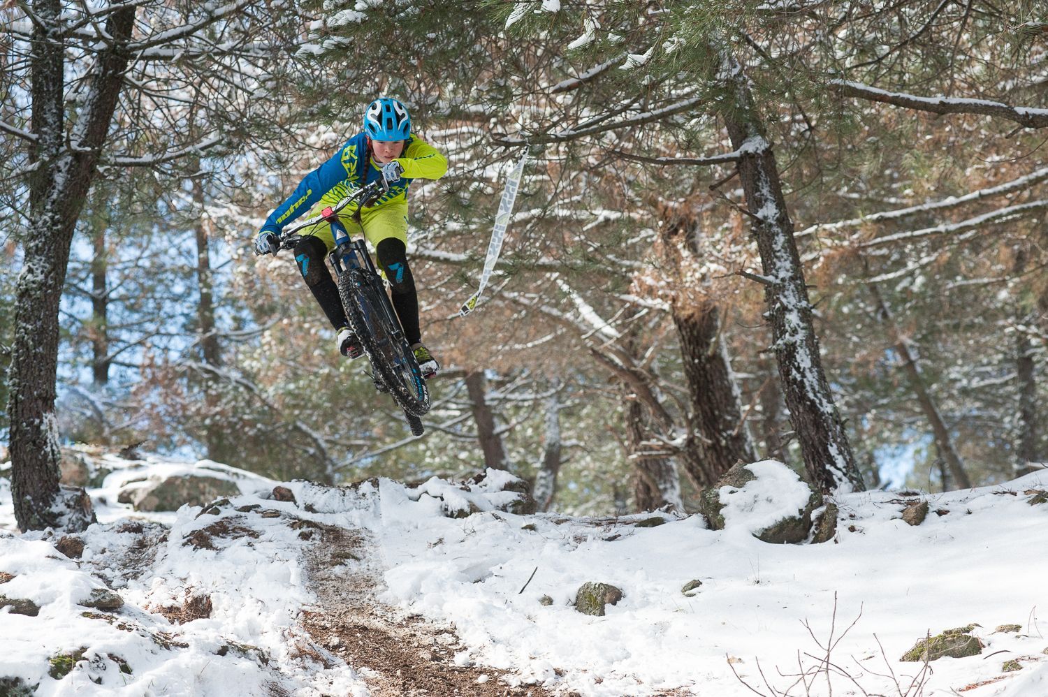 Martha Gill ist die neuste Entdeckung von Tracy Moseley. Wir haben das 18jährige Nachwuchstalent aus Großbritannien zum Interview getroffen.