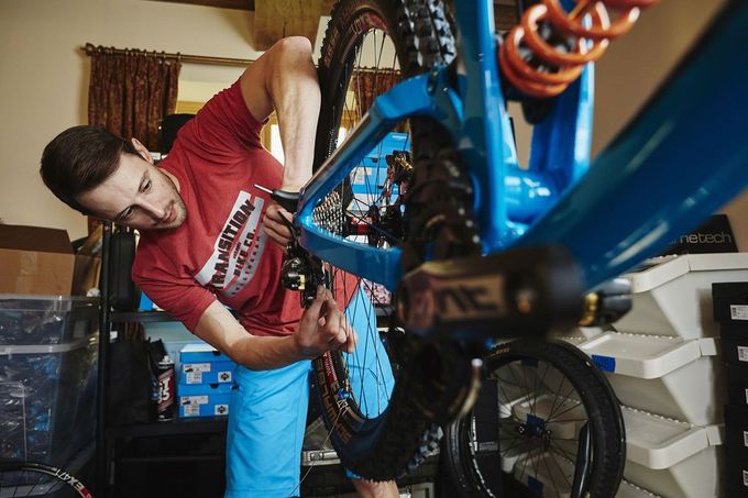 matt-allingham-bicycle-service-transition-bikes