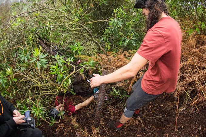 slice-british-pie-video-crash-section-1