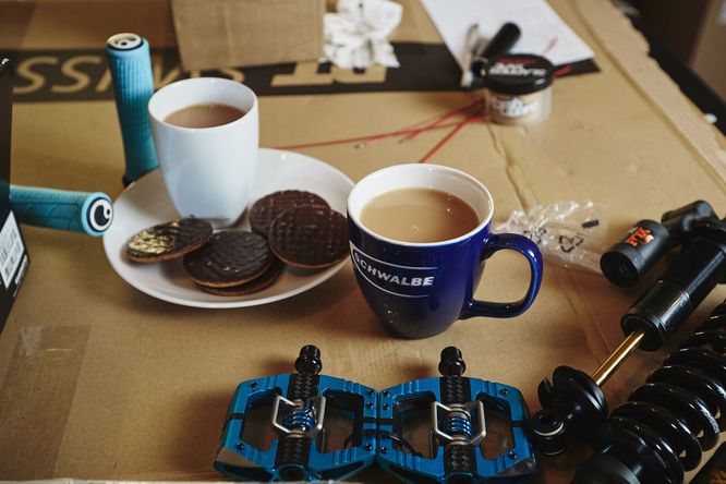 tahnee-seagrave-bike-check-tea-biscuits
