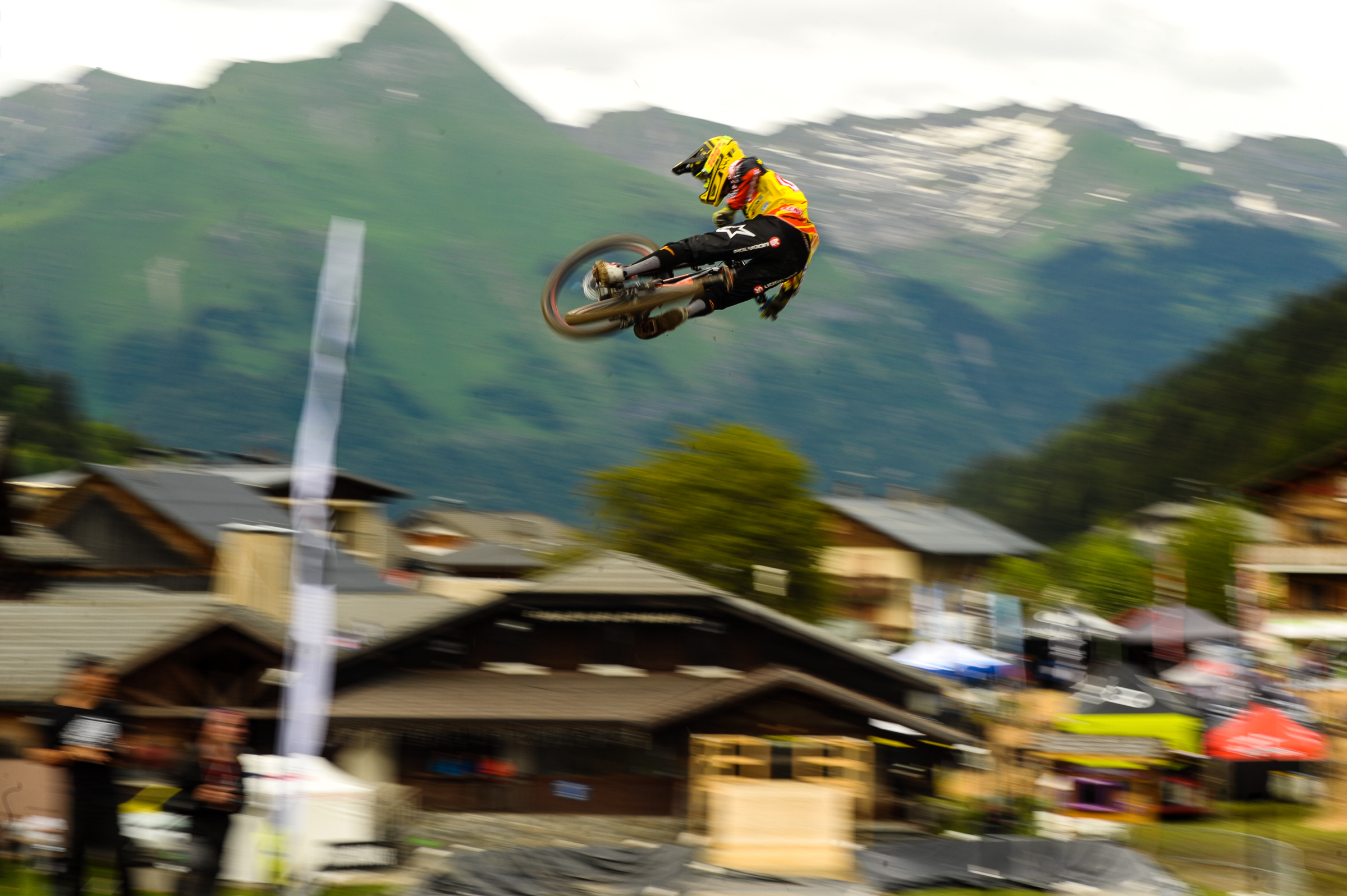 Crankworx whip off-1-2