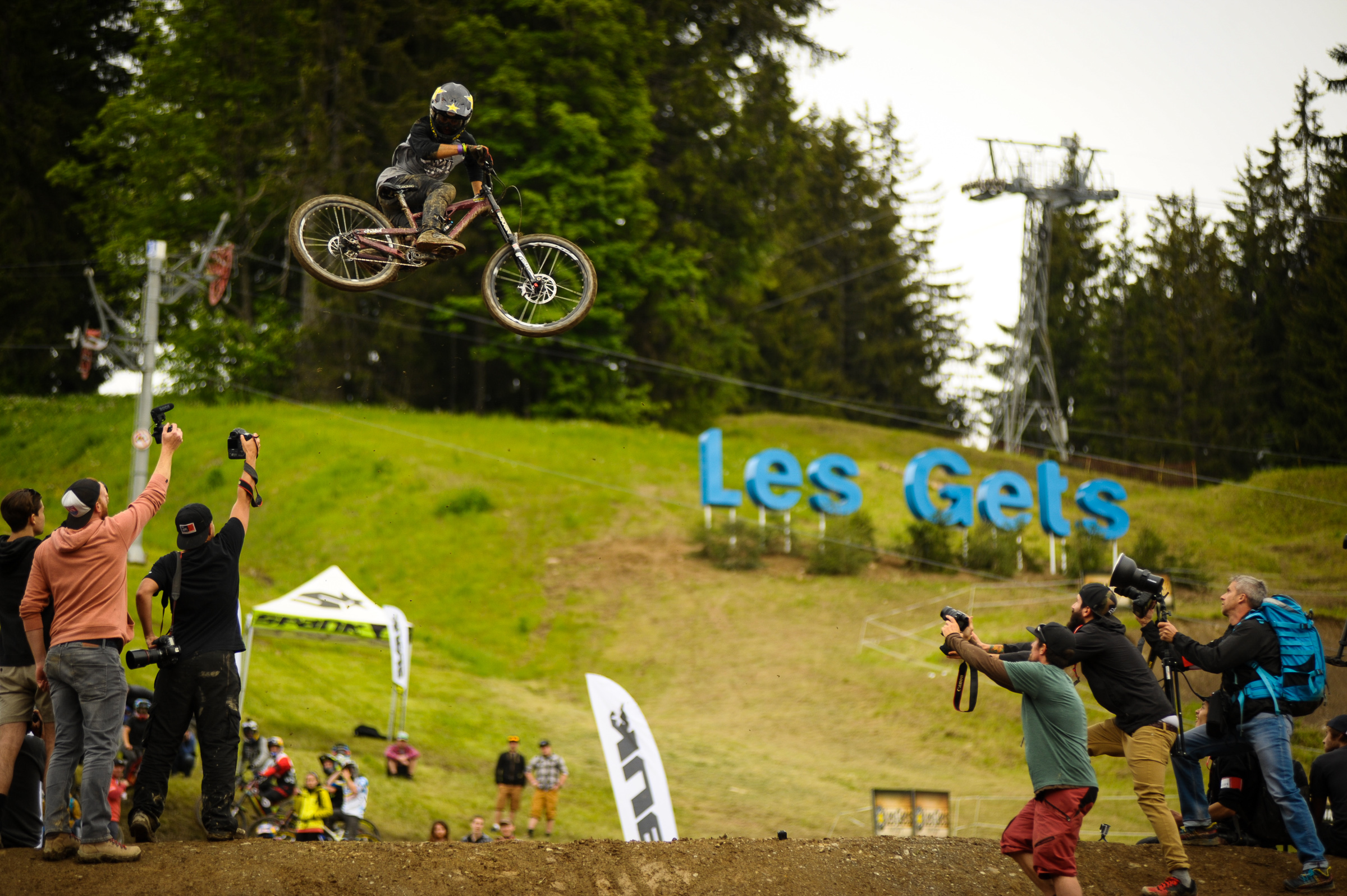 Crankworx whip off-38