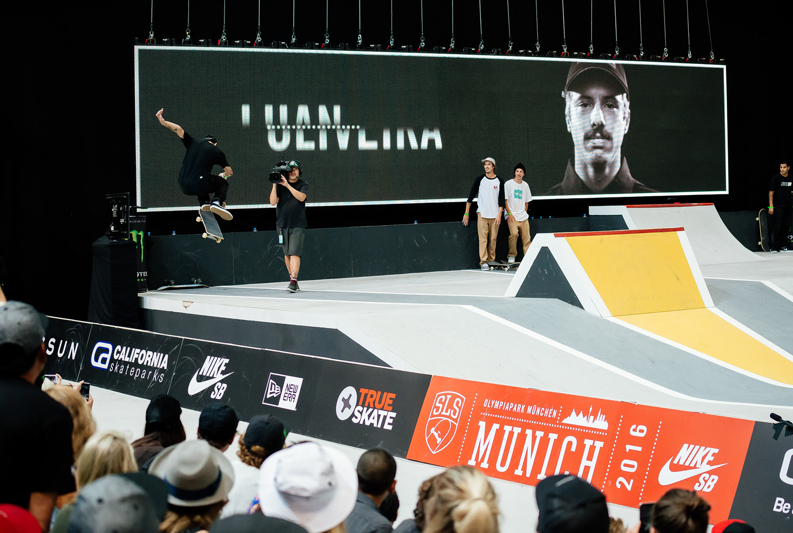 Luan Olivera: Hardflip Photo @ Hopfensperger