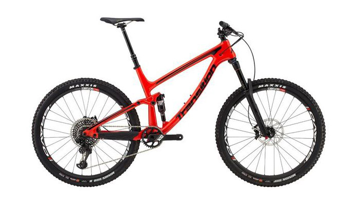 600 g Gewichtsersparnis im Vergleich zum Vorgänger aus Aluminium: das Transition Scout ist jetzt auch als Carbonversion erhältlich. Hier erfährst du mehr.