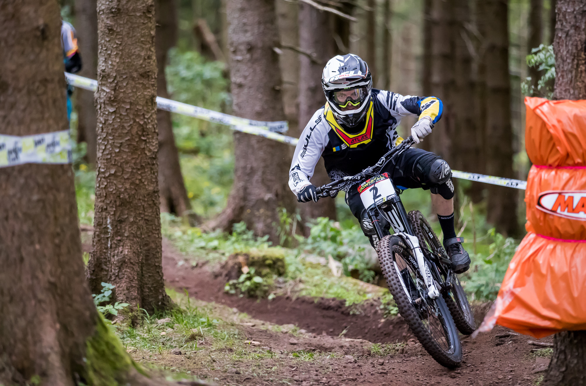 Christian Textor kam beim iXS German Downhill Cup 2016 in Ilmenau in der Eliteklasse auf Platz 2