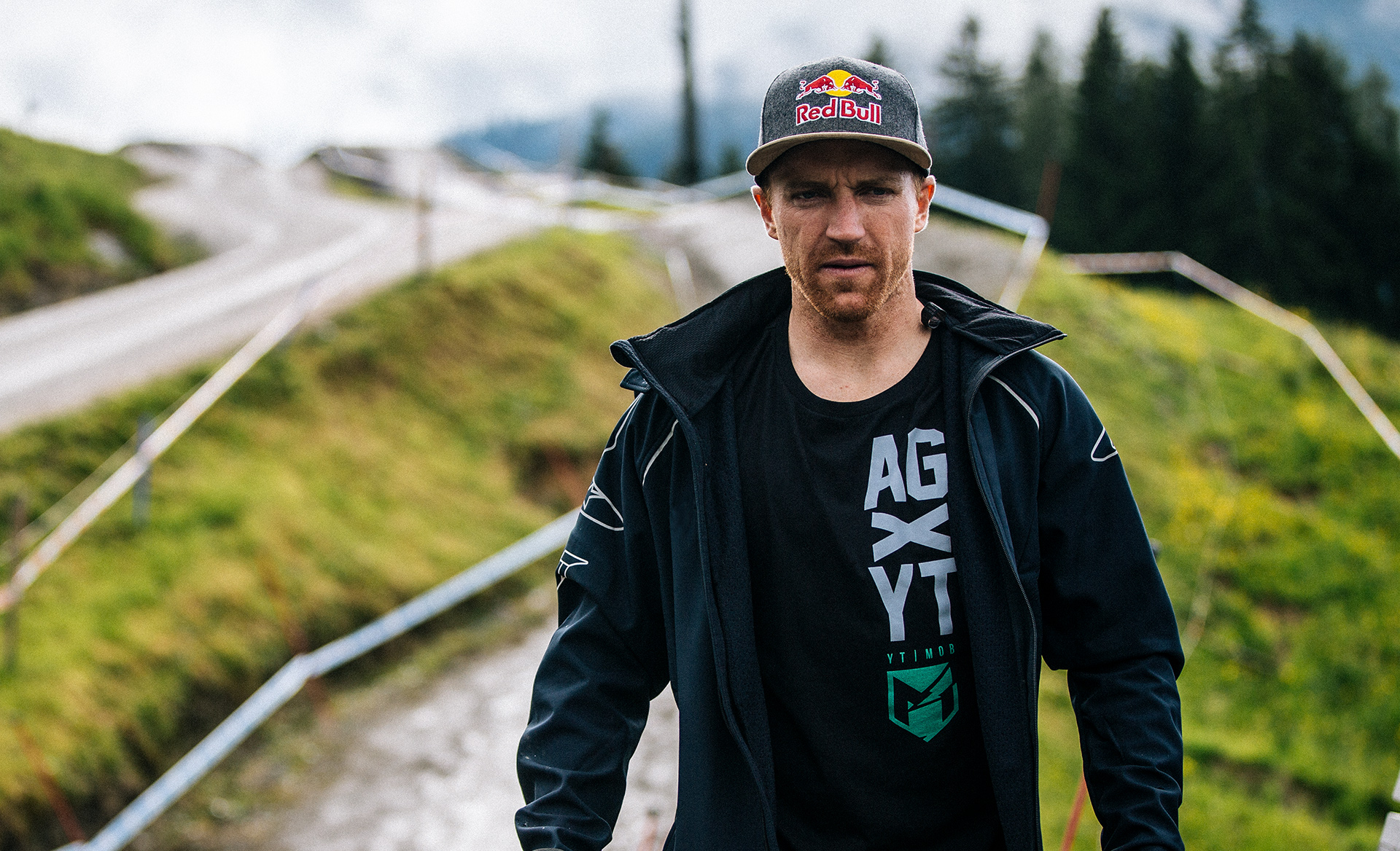 YT_MOB_WEAR_AG_X_YT_black_Header