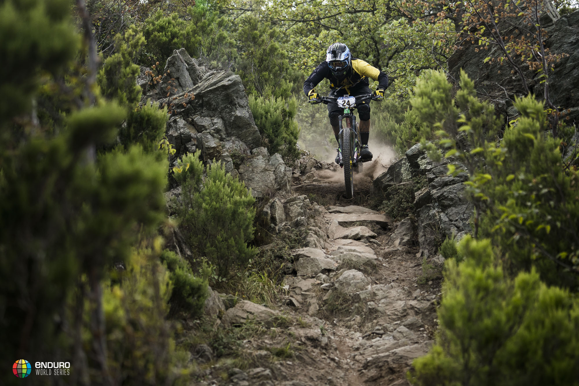 Finale Ligure ist der perfekte Austragungsort für den letzten Lauf der Enduro World Series 2016. Glaubst du nicht? Dann schau dir diesen Teaser an!