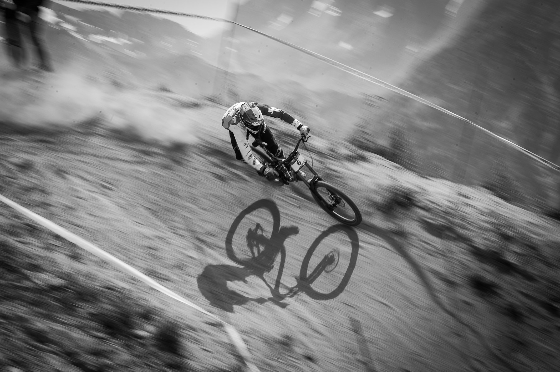 Swiss National Champ Nick Beer, sailed his way into 10th place.