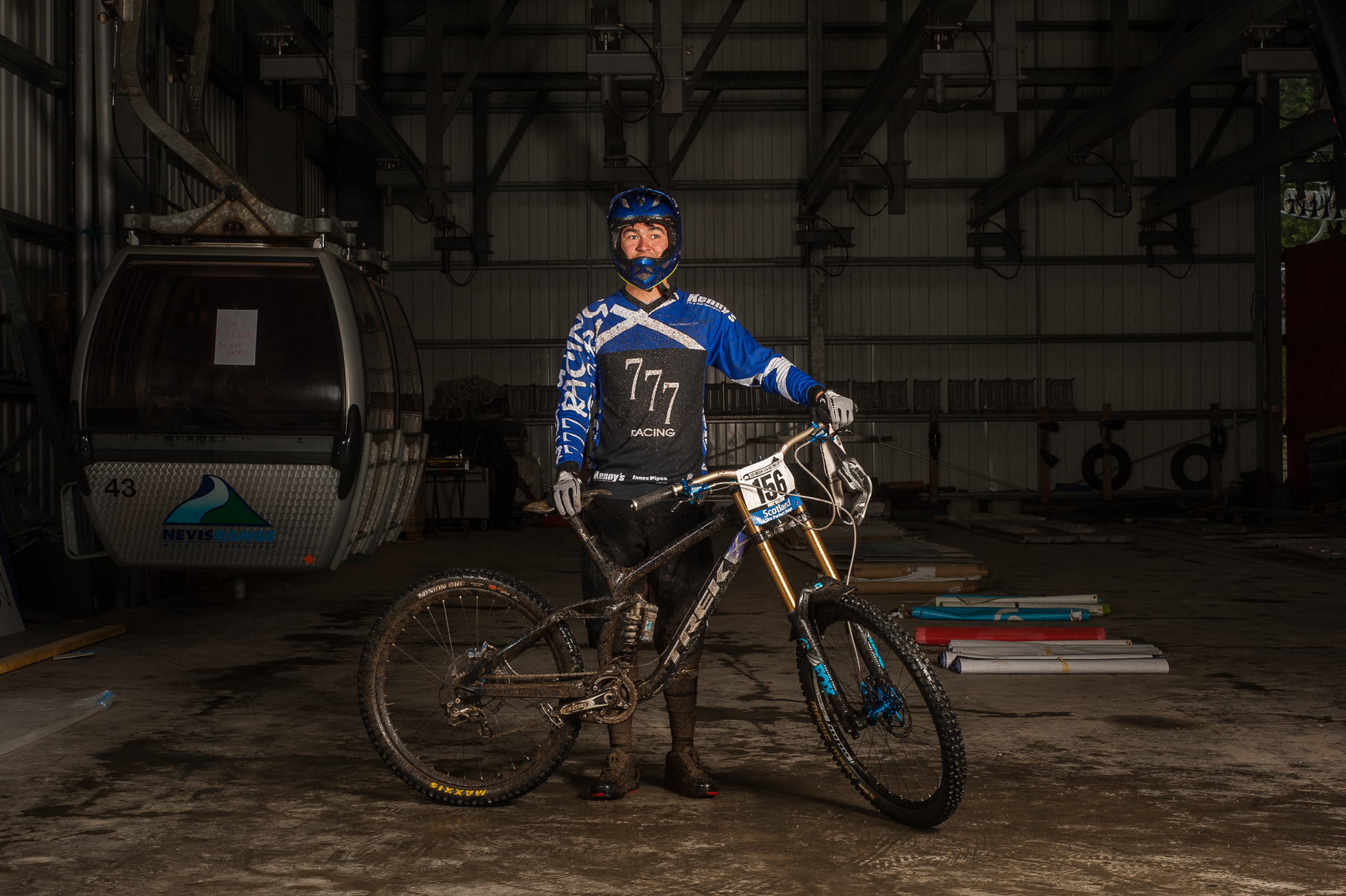 Zwei Jahre nach seinem Wechsel in die Downhillwelt hat der frühere Crosscountryfahrer Kenta Gallagher mit Polygon nun seinen ersten Sponsor an Land gezogen.