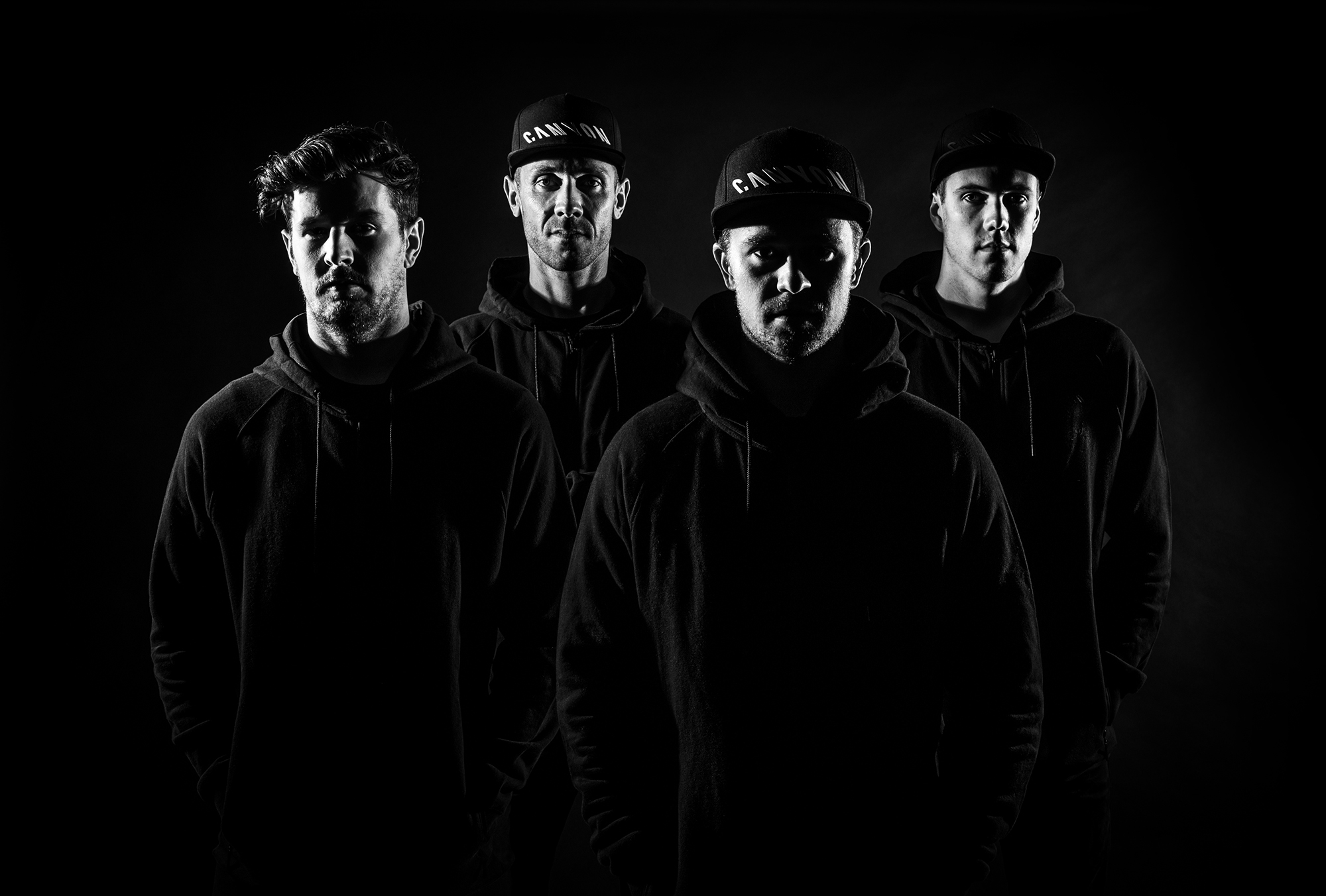 Canyon wird in der World-Cup-Saison 2017 erstmals mit einem eigenen Downhillteam an den Start gehen. Welche Fahrer mit an Bord sind, erfährst du hier.