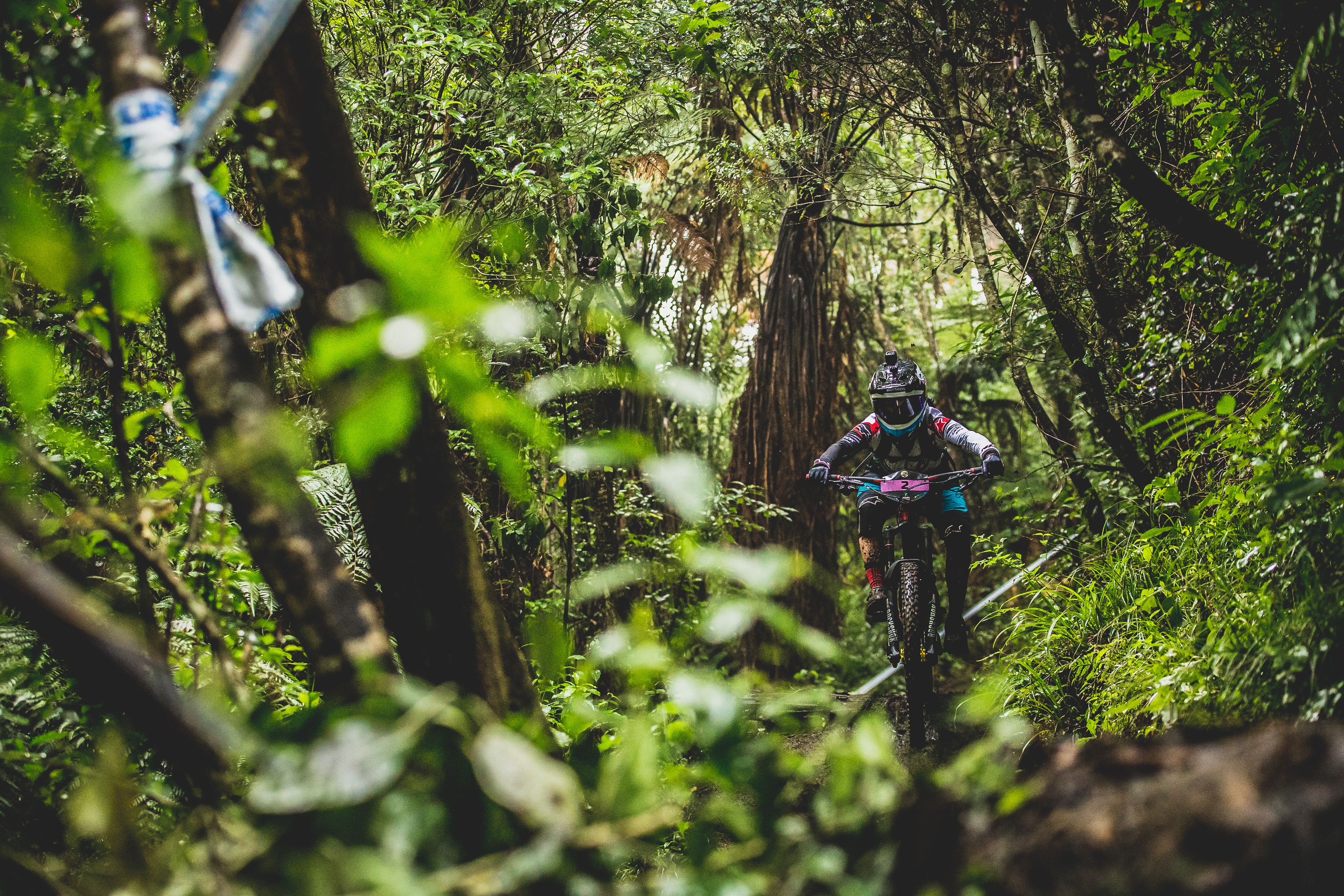 cworx_rotorua_n3x1588_gianttoaenduro_isabeaucourdurier_33491397941_o