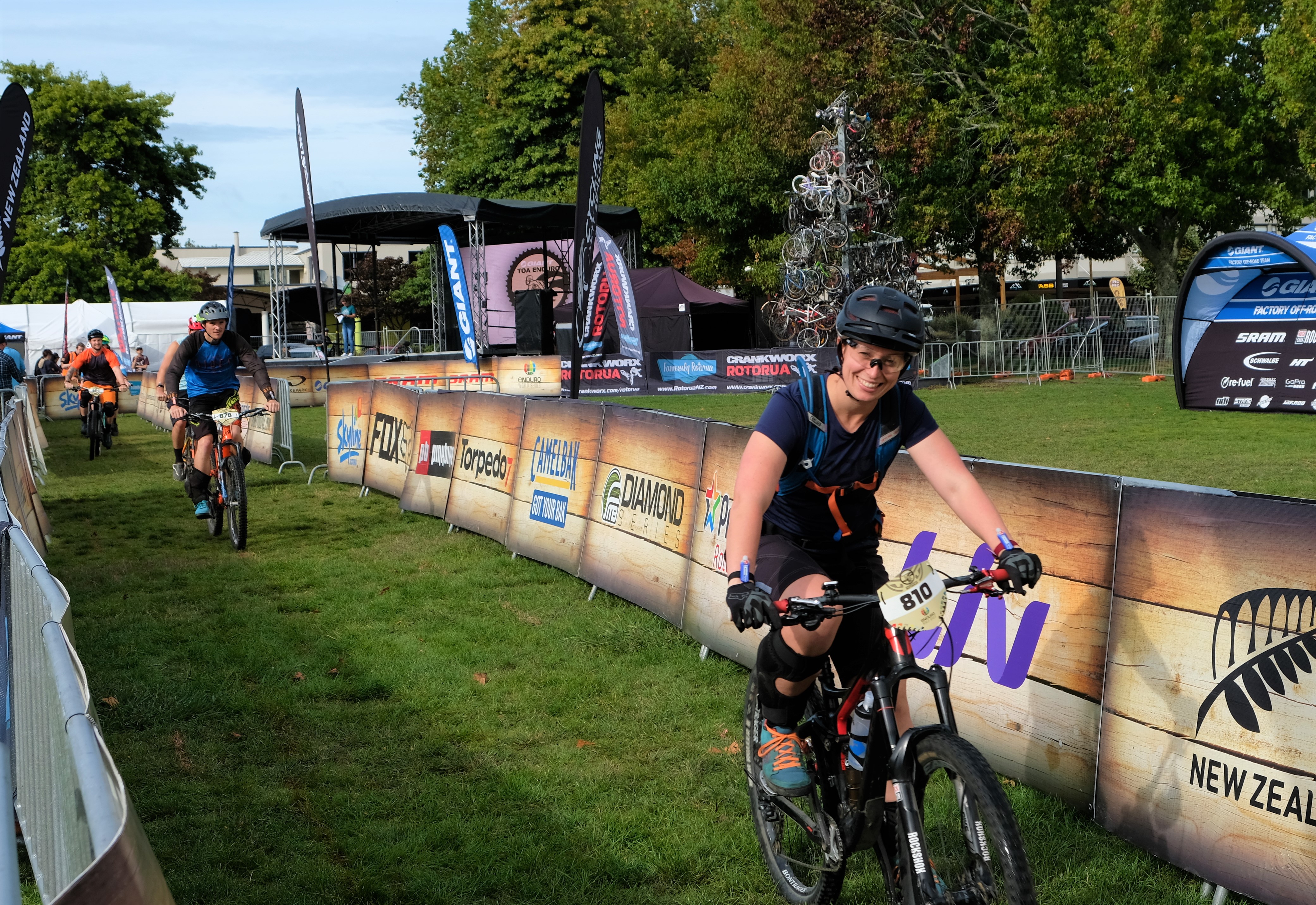 giant-toa-enduro-challenger_33596702086_o