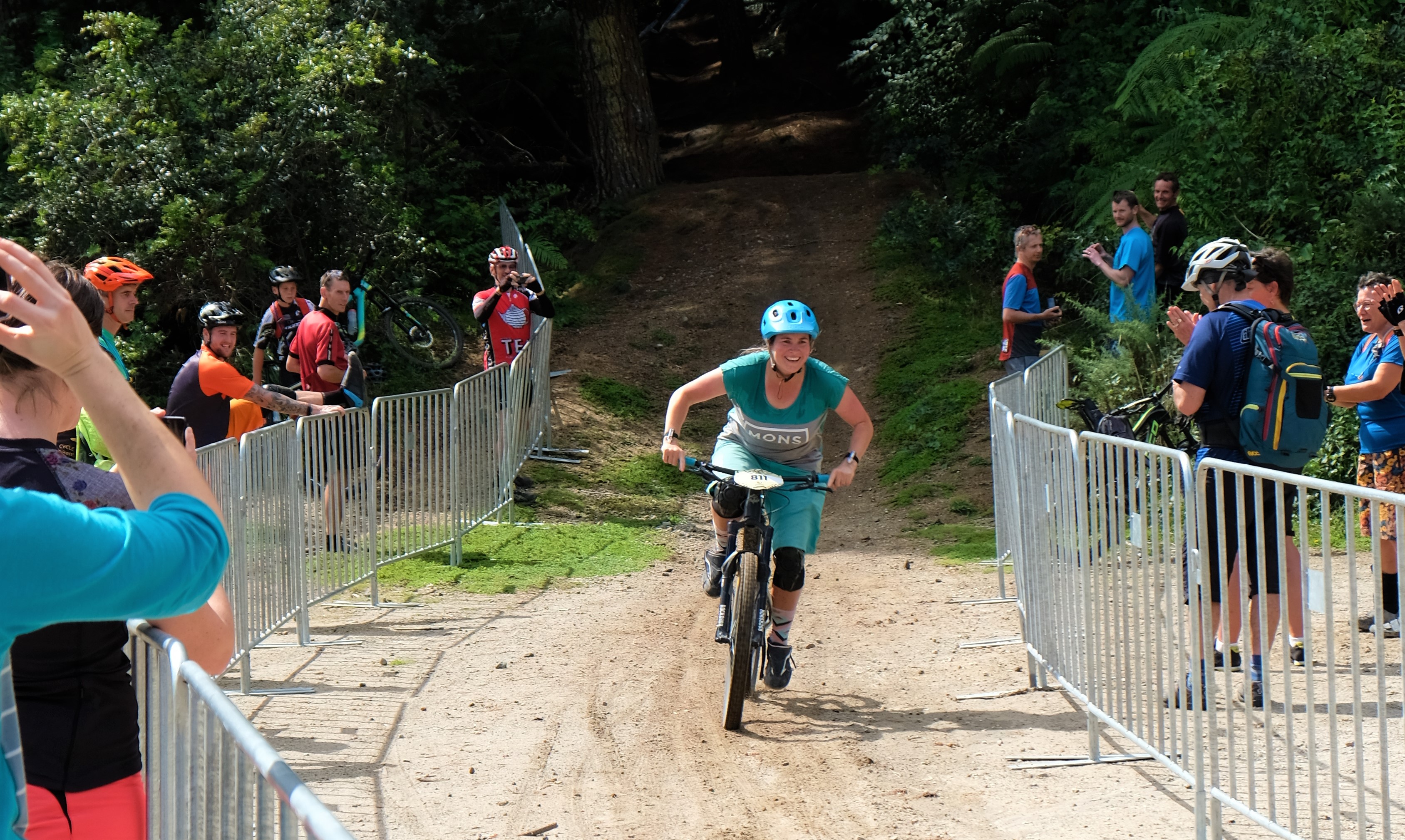 giant-toa-enduro-challenger_33637269025_o