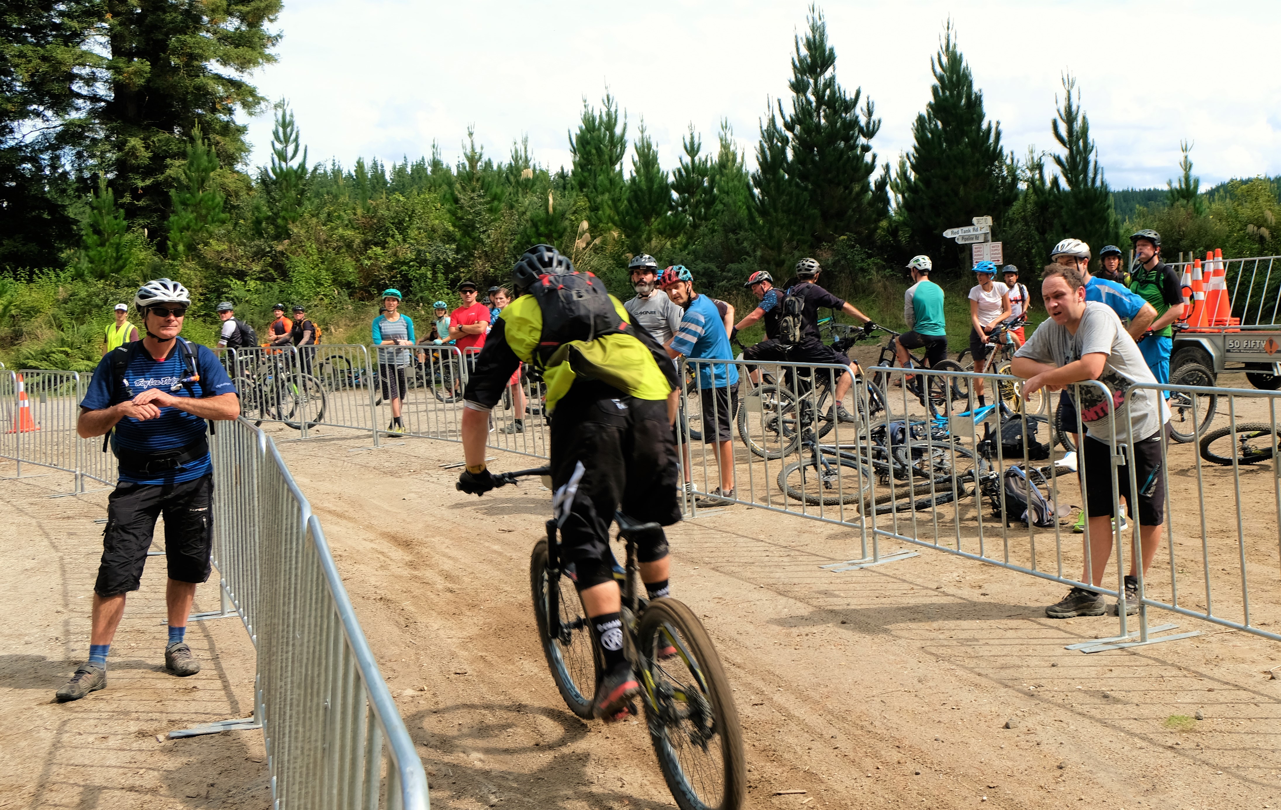 giant-toa-enduro-challenger_33637276095_o