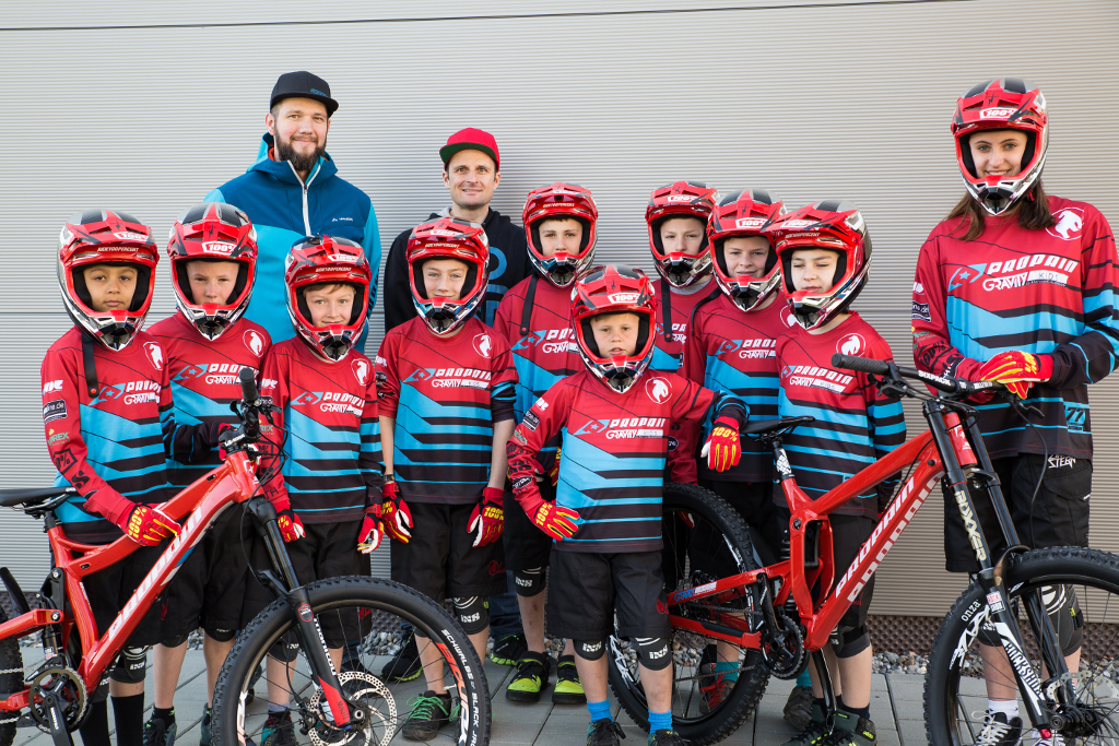 teamridergravitykidscomplete