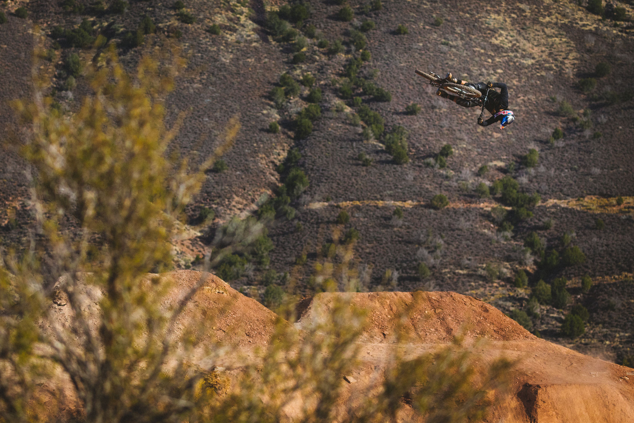 18s_dakine_bike_virgin_0425_erickson