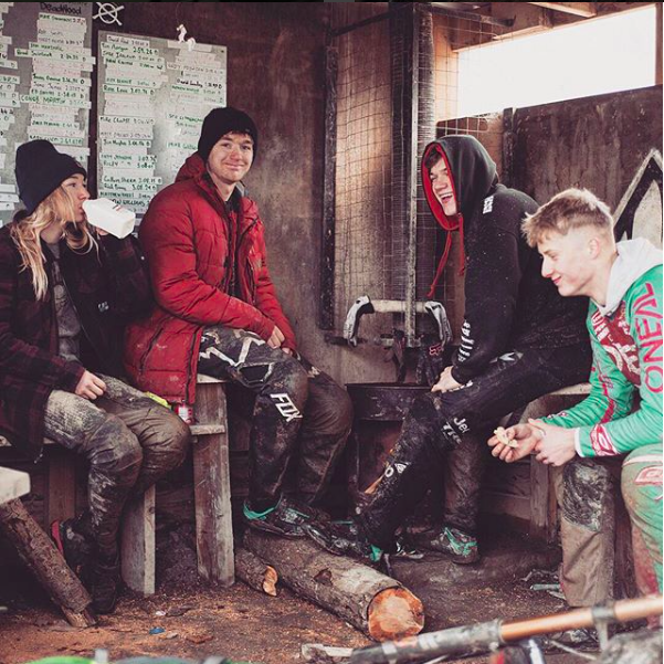 bildschirmfoto-2018-04-13-um-19-25-30