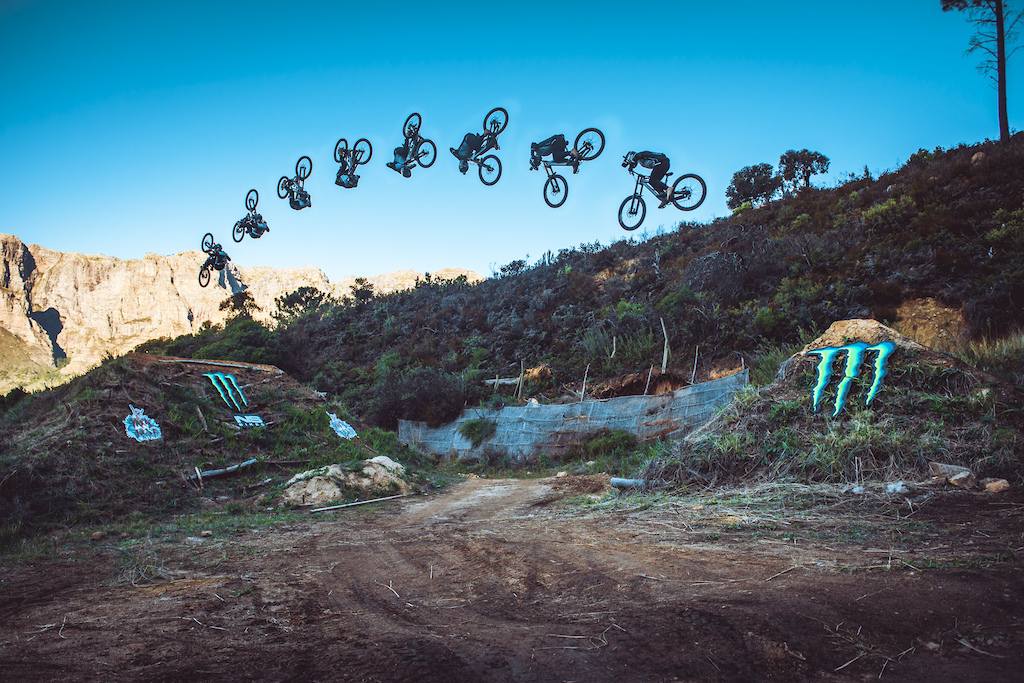 Frontflip-Darkfest-Weltrekord