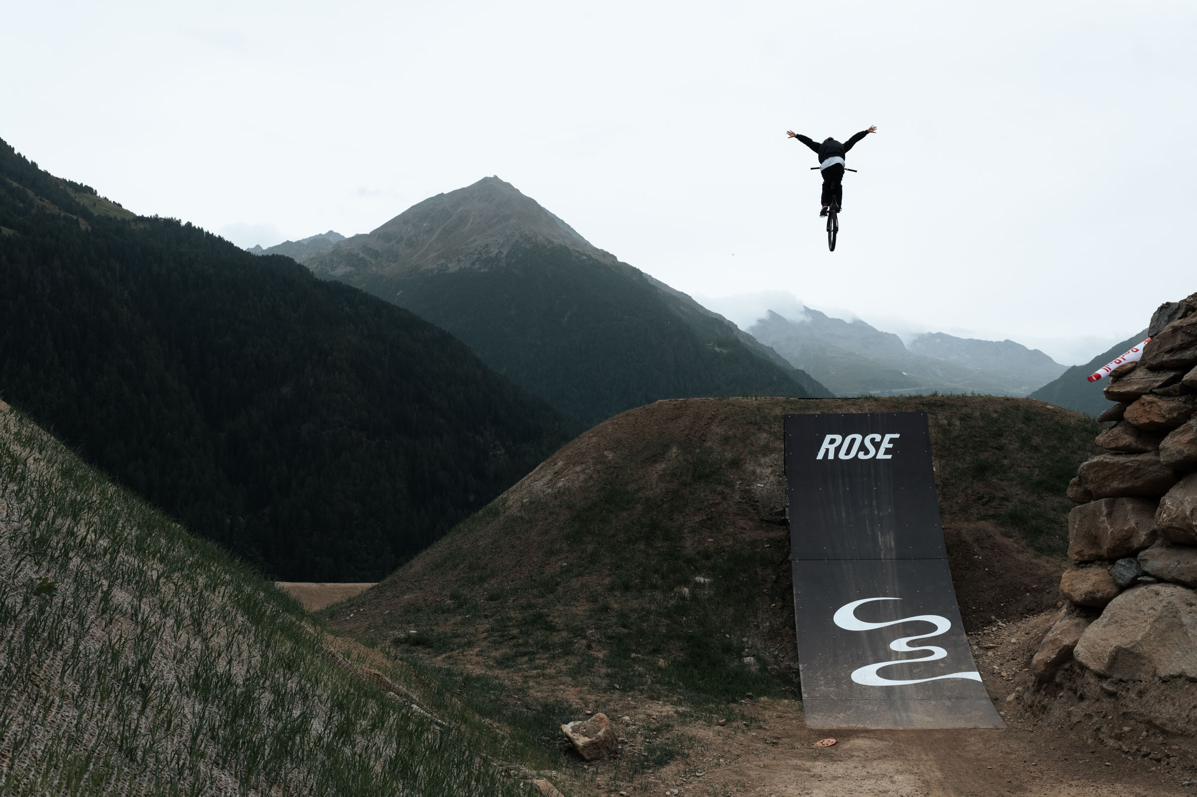 Swatch Nines 2024 Swatch Nines 2024