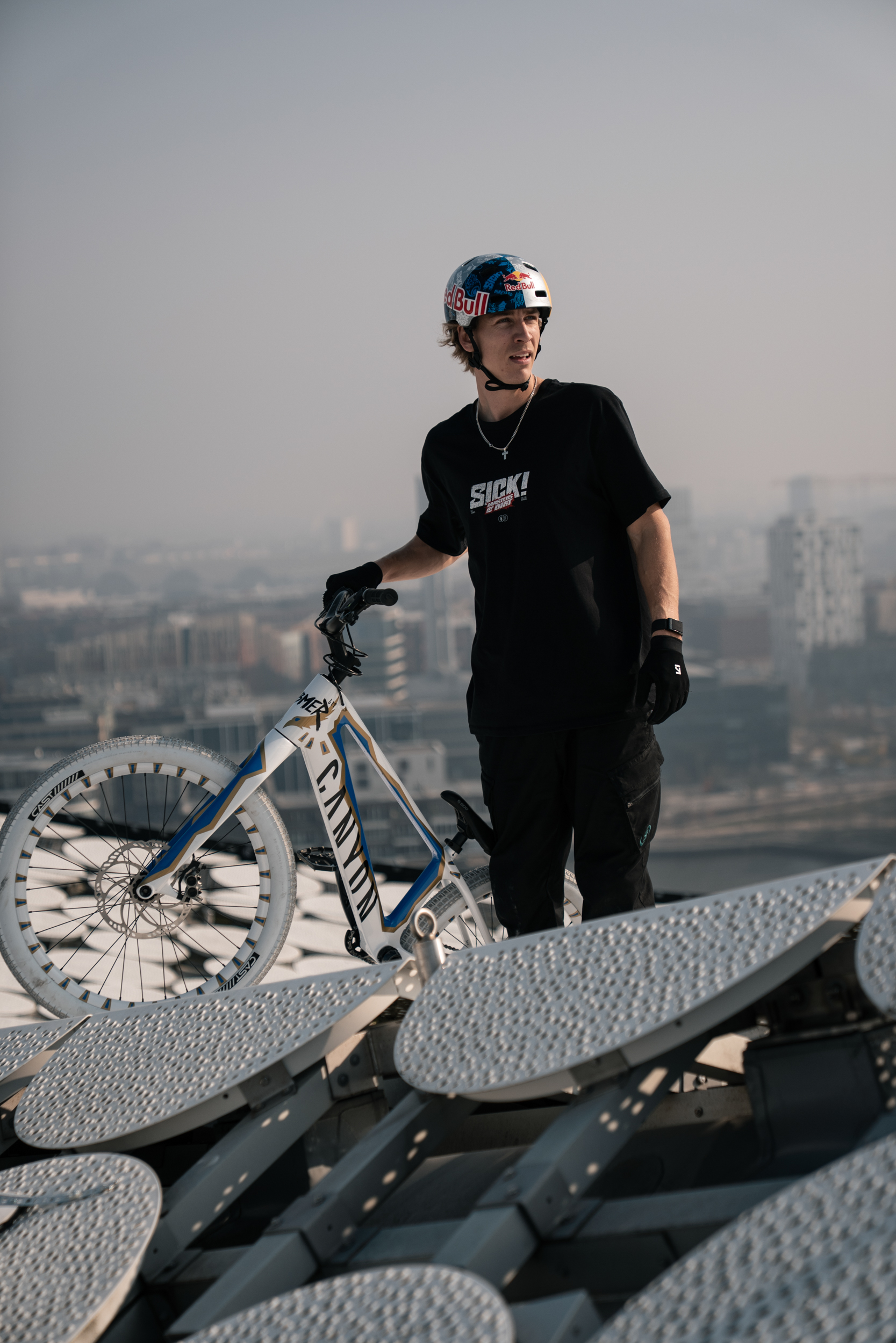 Fabio Wibmer Backflip Elbphilharmonie