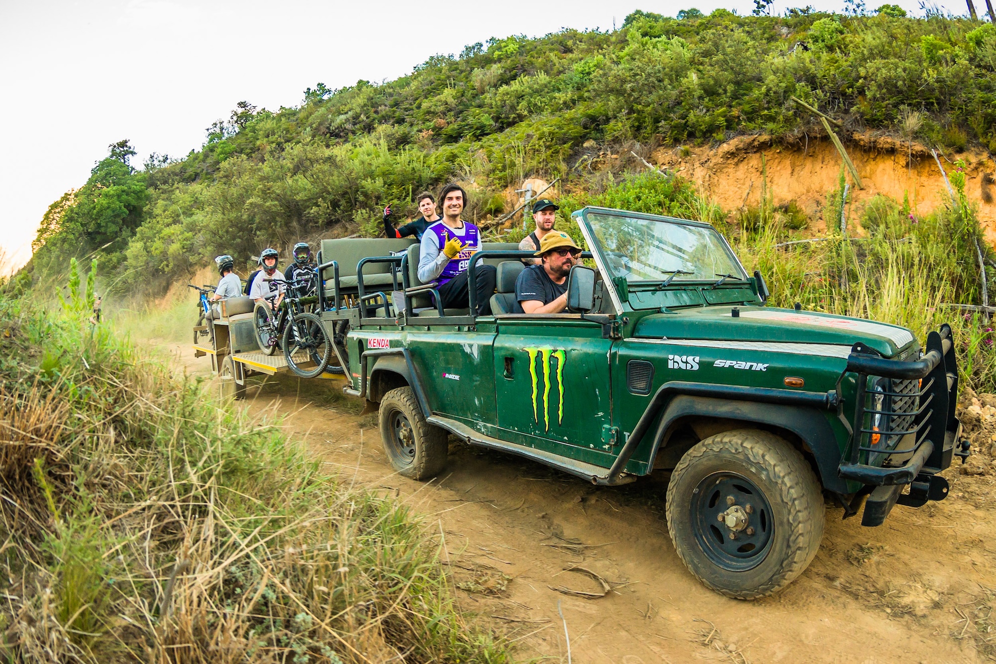 DarkFest25_Day0__Shuttle_EWP_5124 Eric Palmer