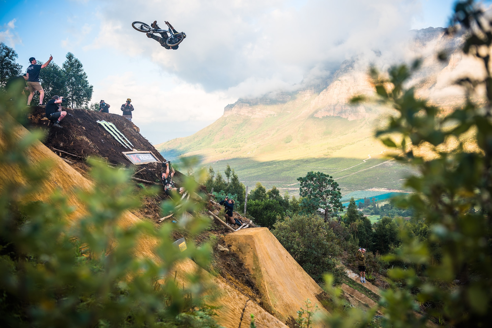 DarkFest25_Day3__Tomas Lemoine_EP2_3707 Eric Palmer