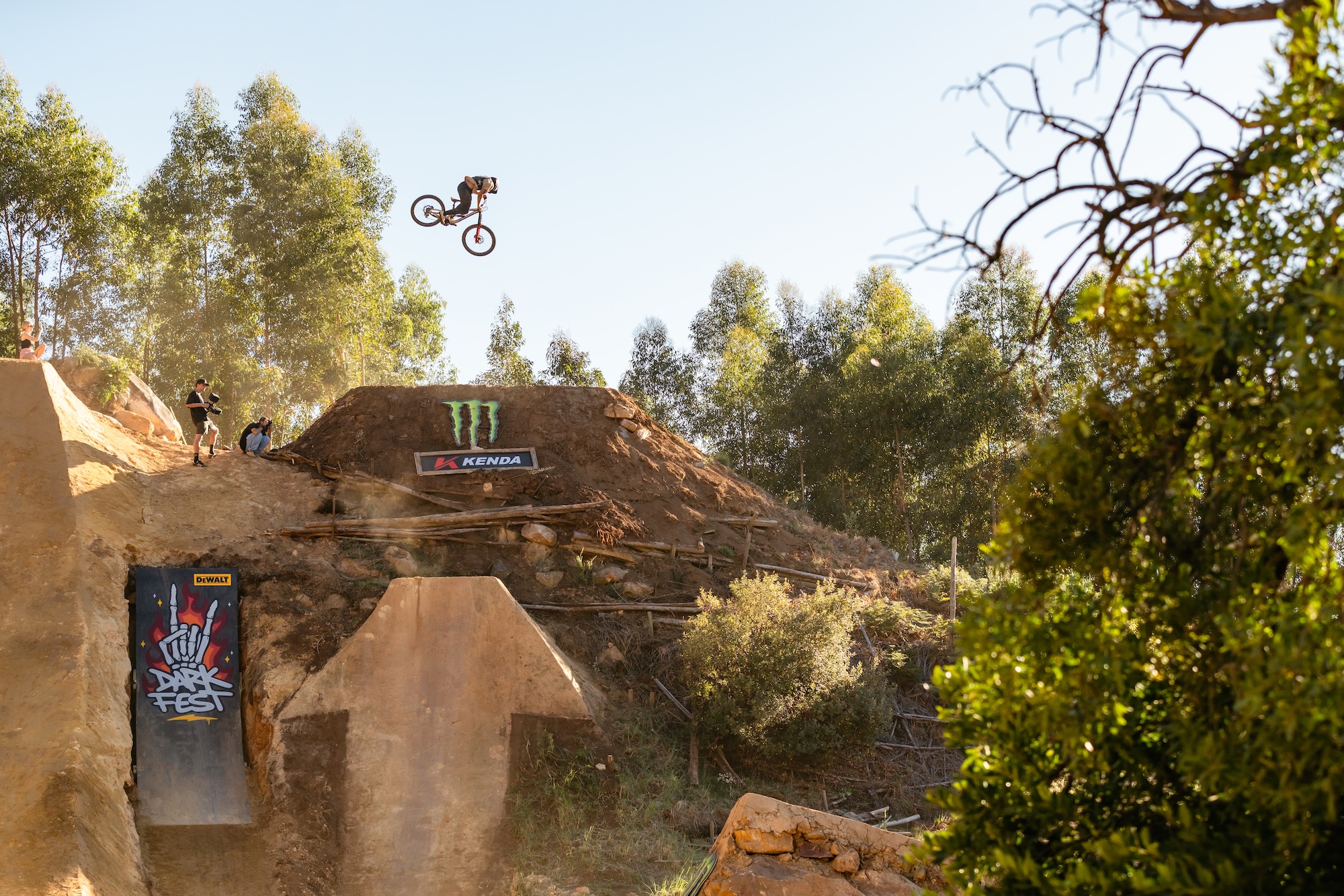 Darkfest25_Day00_Talus_TombPhotography-0244