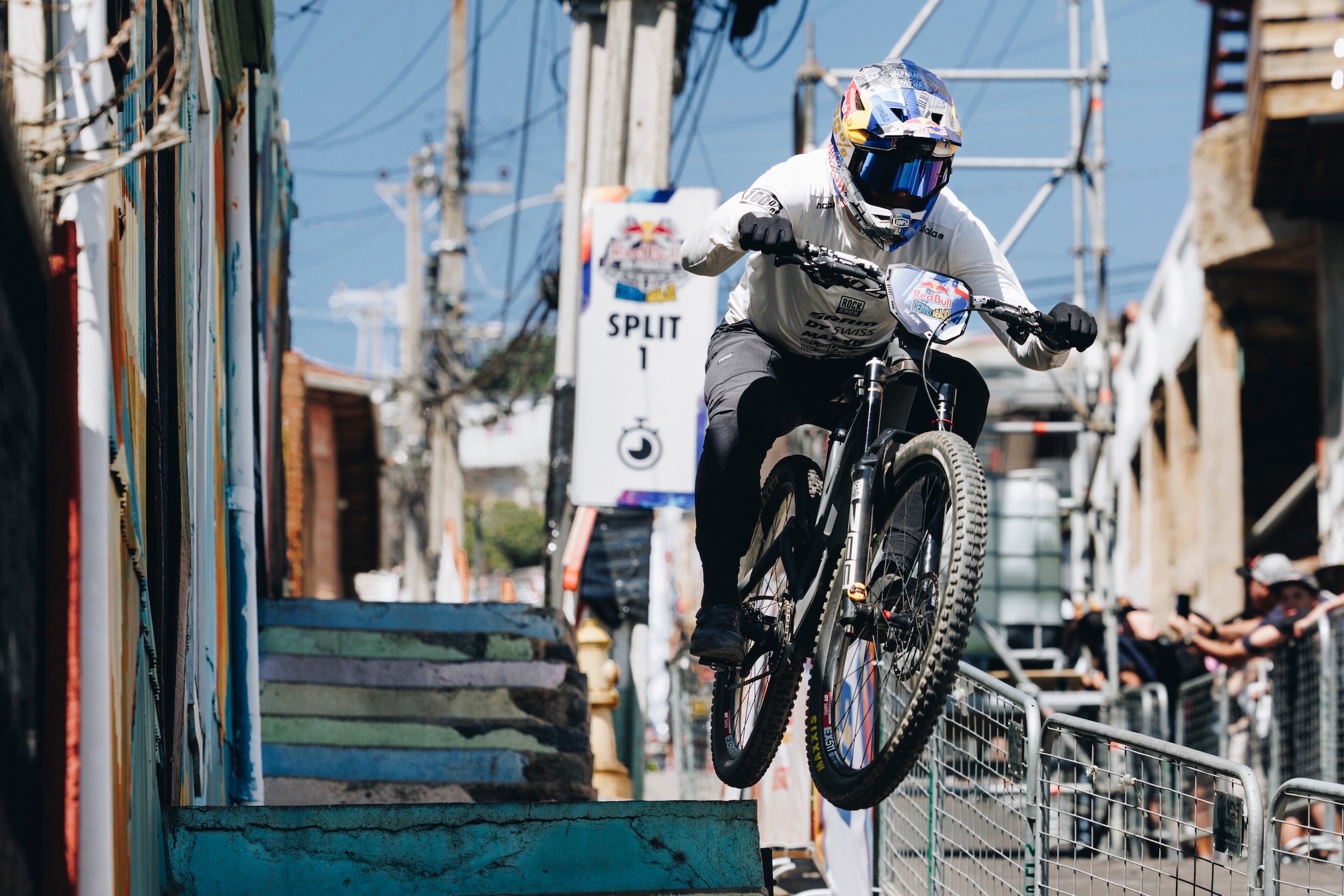 Red Bull Stuttgart Cerro Abajo