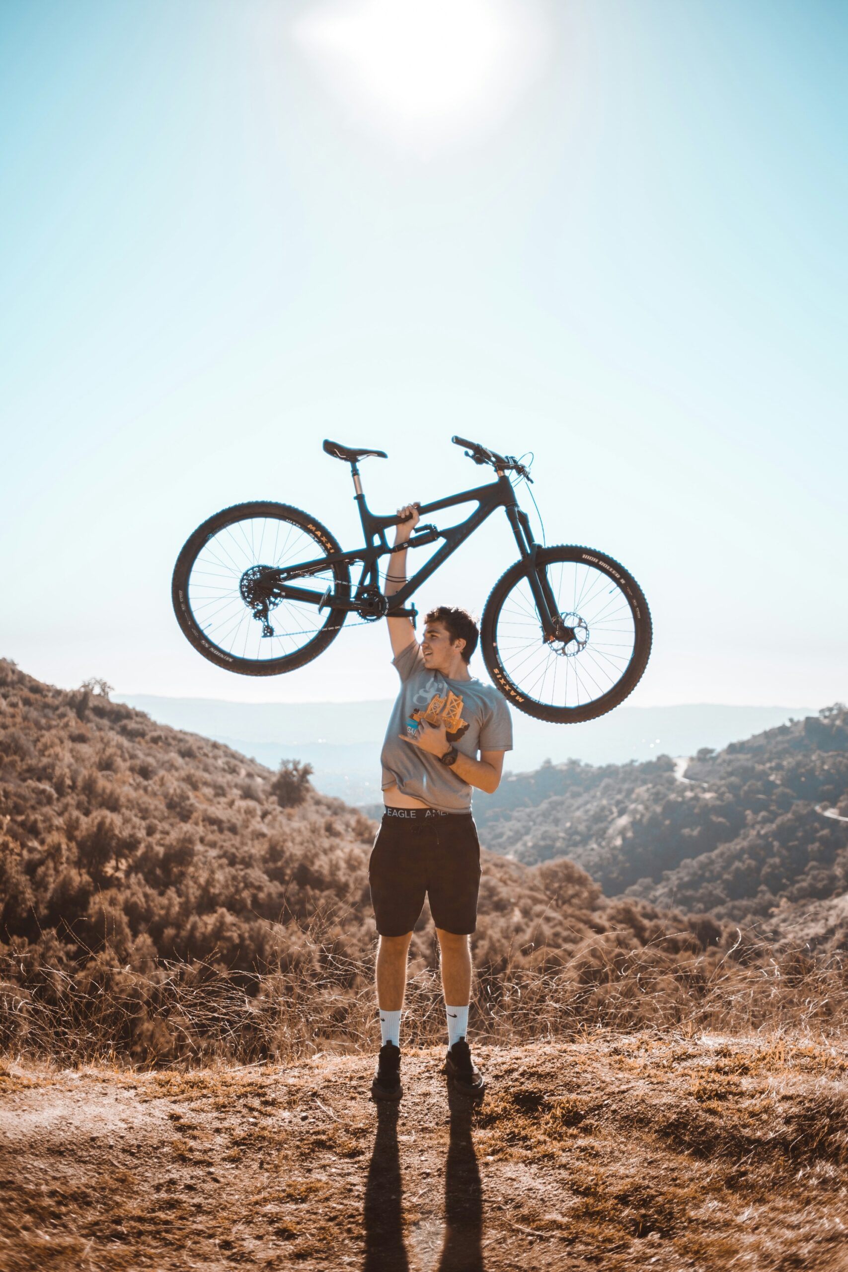 Die besten Online-Shops für Mountainbikes & MTB-Komponenten
