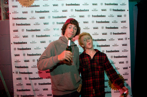 Tom Schorb-Mergenthaler und Keno Röller-Siedenburg halten die Bindestrich-Quote hoch