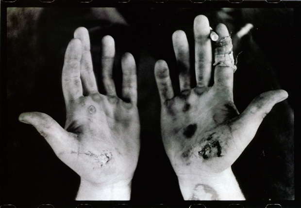 Ausgabe 71: Michi Sierens Hände sind mit ihrem Besitzer sicher nicht immer so ganz zufrieden