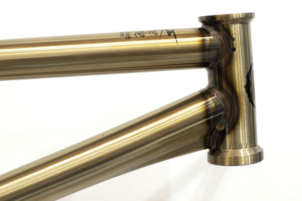 BMX goes High-Tech: Der untere Teil dieses Rahmens ist kein Gusset, sondern sogenanntes Hydrotubing