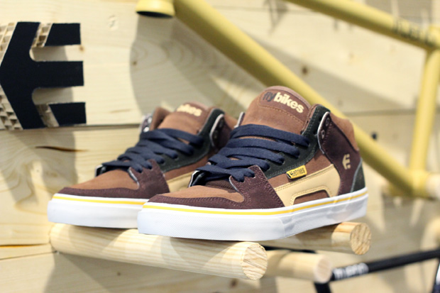 Flybikes und Etnies haben sich zusammengetan und dieser Schuhe ist das Ergebnis