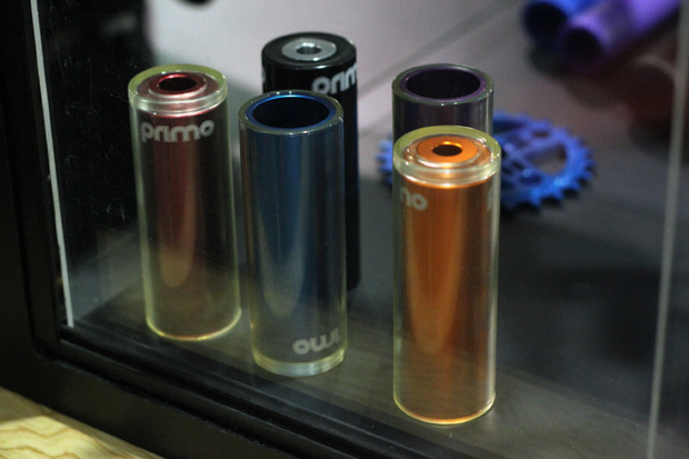 Bei euch wurde ein Betonbowl mit Poolcoping gebaut? Dann sind diese Primo-Pegs mit Kunststoffhülle vielleicht angebracht