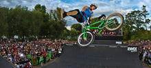 Razer-BMX-Spine-Battle-gamescom