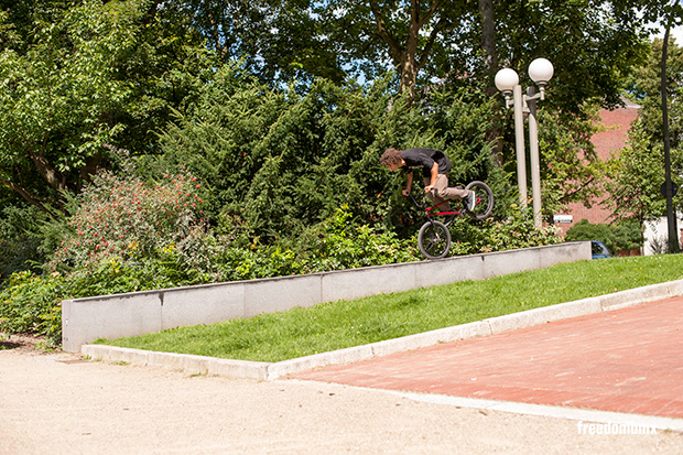 Simone-Barraco-Shadow-Conspiracy-Tour