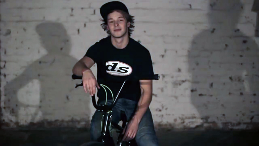 Andre-Klatte-Dirty-Steel-Video