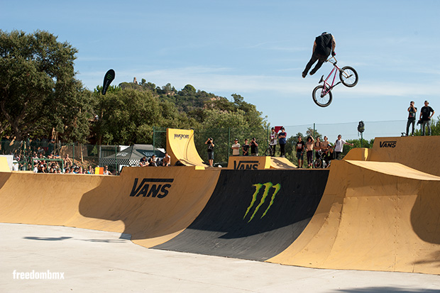 Mark-Webb-Vans-rebeljam