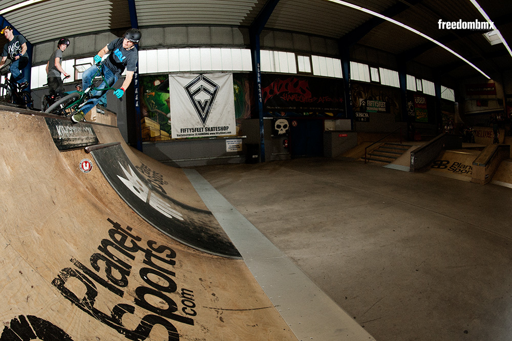 Adrian-Warnken-Hamburg-iPunkt