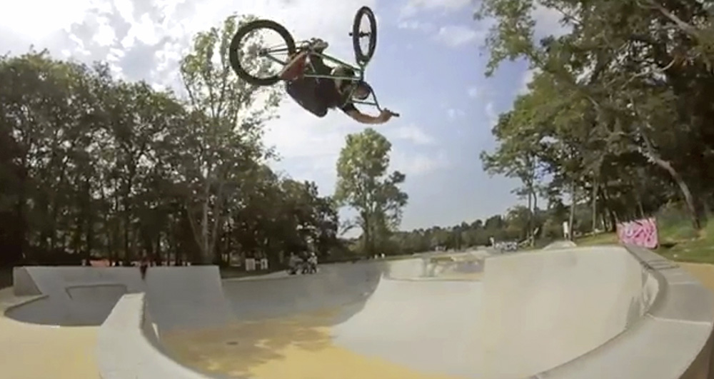 Matthias-Dandois-Maxime-Charveron-G-Shock