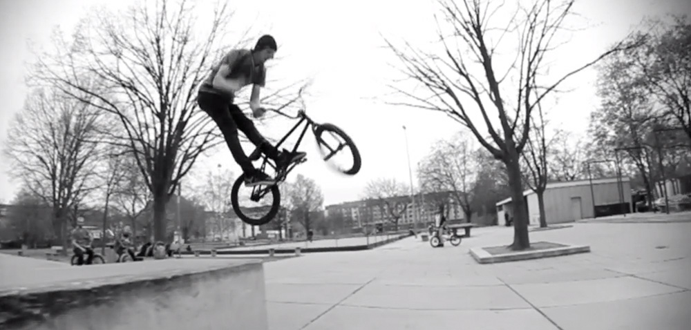 Leservideo-Kim-Moreno-Perez