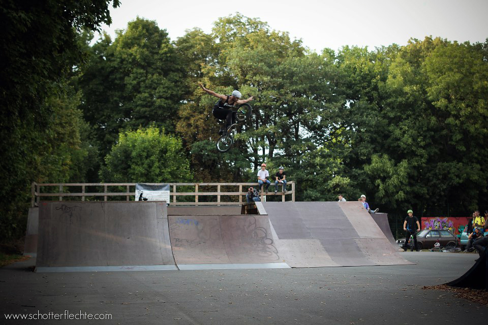 Matthias Radke, No Handed Transfer