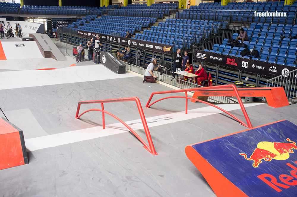 Böse Zungen behaupten, dies seien lediglich zwei leicht geneigte Flatrails